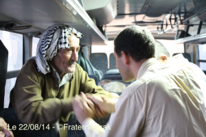 Bus réfugiés Qaraqosh Faraj - 22:08:14