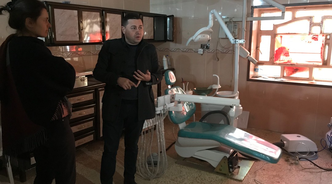 A Qaraqosh, Fraternité en Irak finance le service dentaire de l’hôpital Al-Hamdaniya