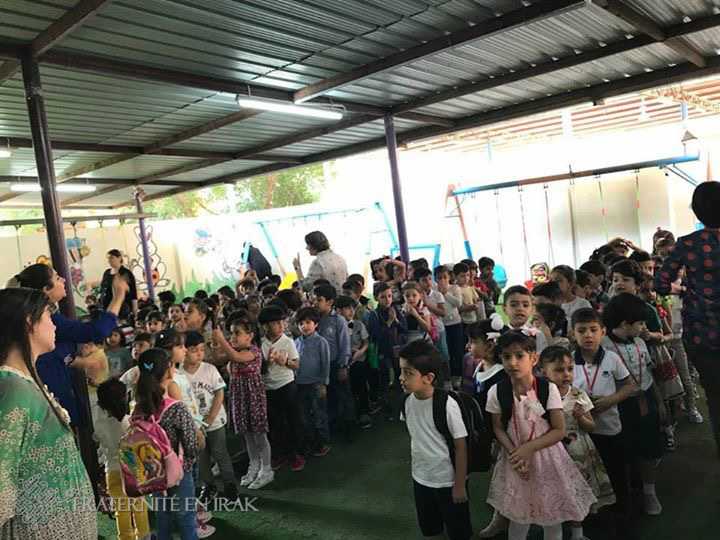Fraternité en Irak agrandit une école au sud de l’Irak